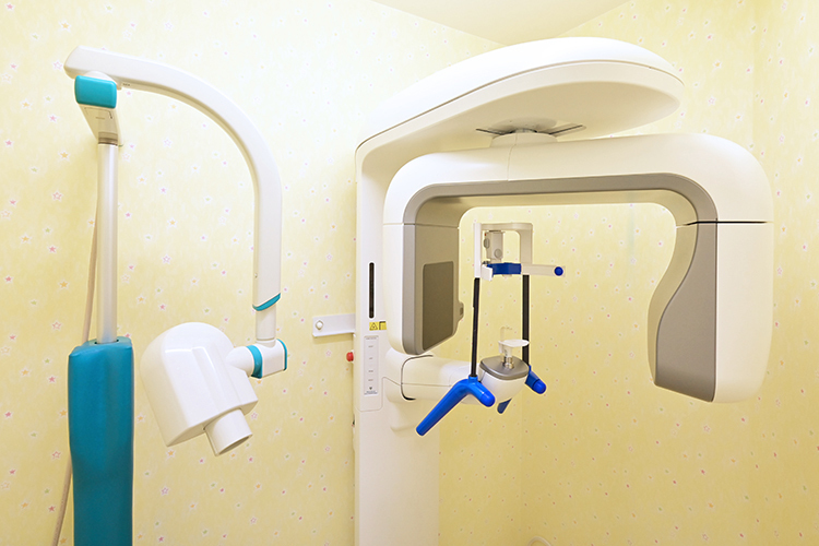 ひろすえ歯科クリニック 大阪市鶴見区 先進の歯科用レントゲン診断装置をはじめとした機器類も充実
