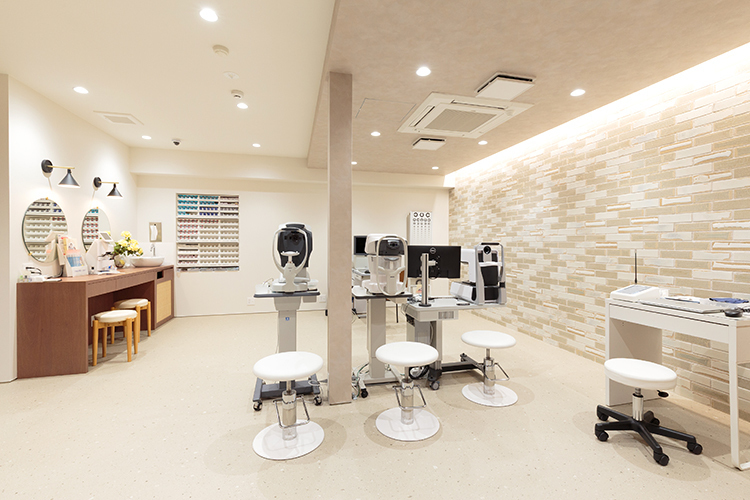 六甲なのはな眼科 神戸市灘区 さまざまな検査機器を導入し、精密な検査と治療を実現