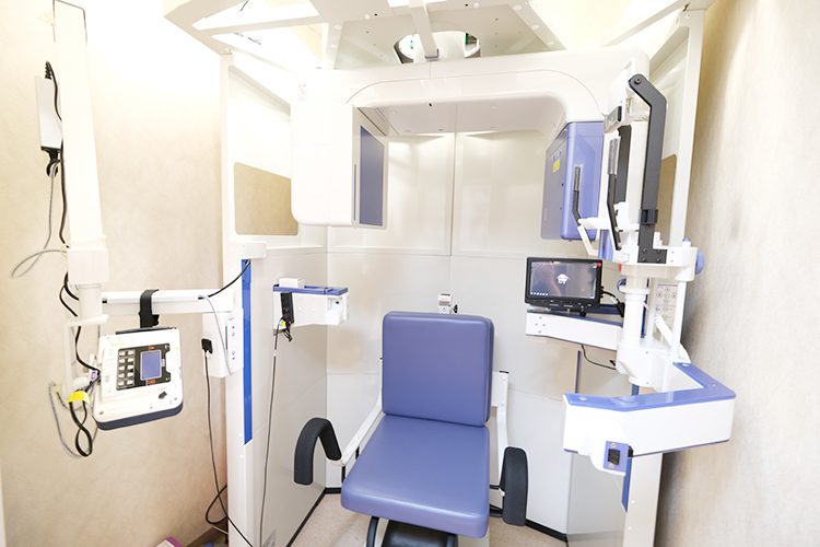 海老沢歯科医院 杉並区 歯科用CTも用いながら治療を進める