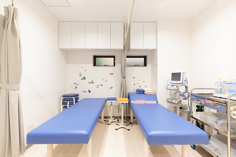 ならばやしこどものアレルギークリニック 神戸市東灘区 診療では、子どもにも対等に接するよう心がける