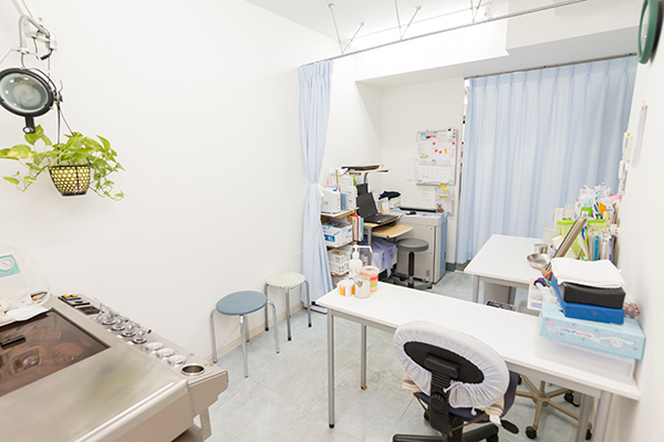 落合駅前クリニック  新宿区 院内はバリアフリーになっている