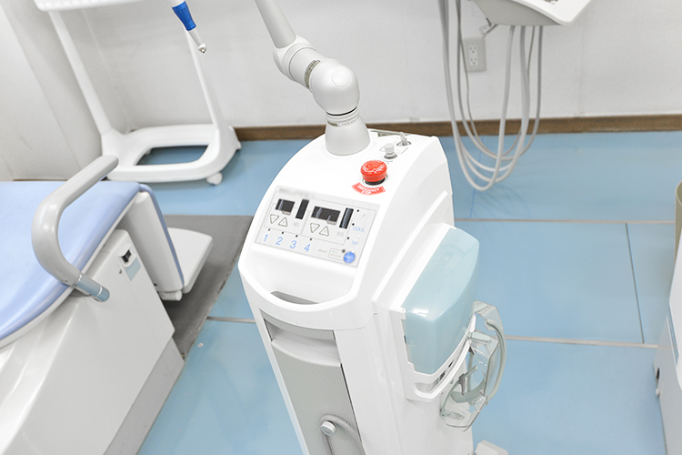 小野歯科医院 台東区 丁寧な説明を受けながら検査や処置を受けることができる