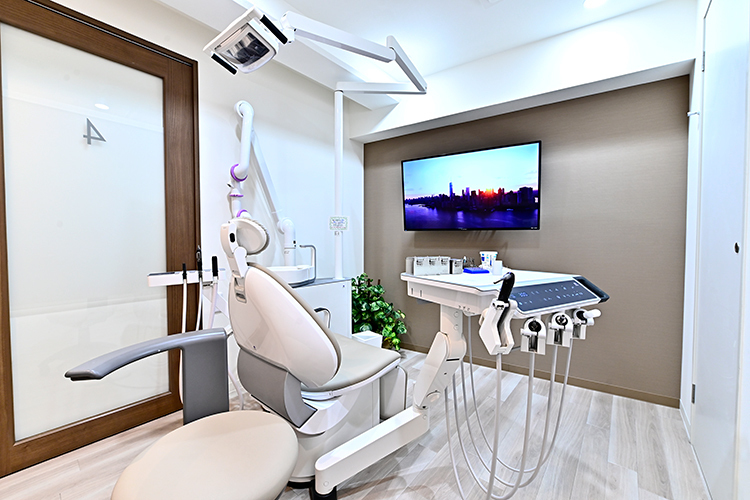 高井戸かわさき歯科クリニック 杉並区 プライバシーに配慮した個室の診療室を完備