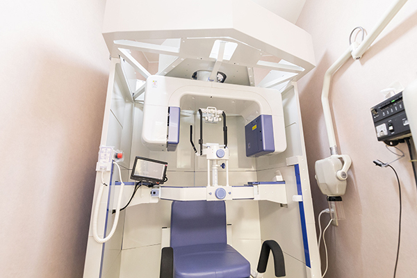 保土ケ谷駅ビル歯科 横浜市保土ケ谷区 先進の機器を導入し、患者一人ひとりに合った治療を提供