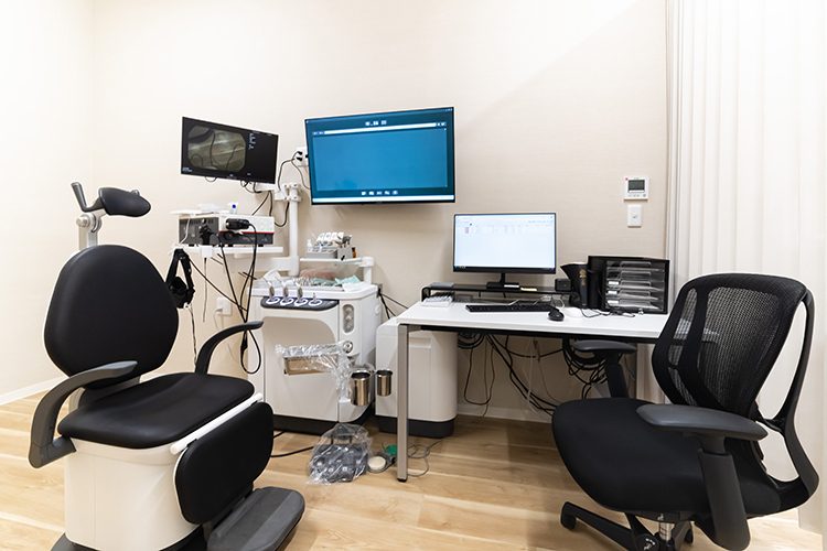 上尾すぎやま耳鼻咽喉科 上尾市 耳・鼻・喉の幅広い症状に対応し日帰り手術も可能な体制を整える