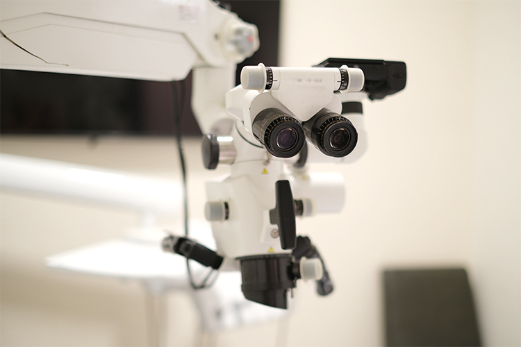 麻布十番の歯医者さん・矯正歯科 港区 マイクロスコープも完備