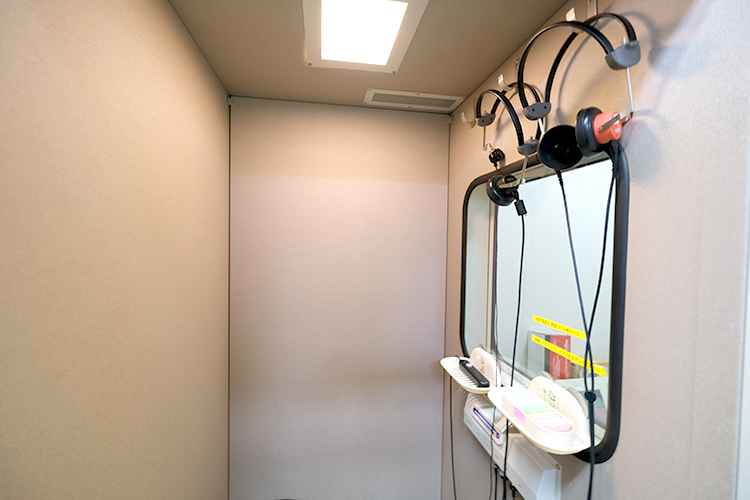 たかはし耳鼻咽喉科 横浜市保土ケ谷区 聴力検査や経鼻内視鏡検査など、幅広く対応する