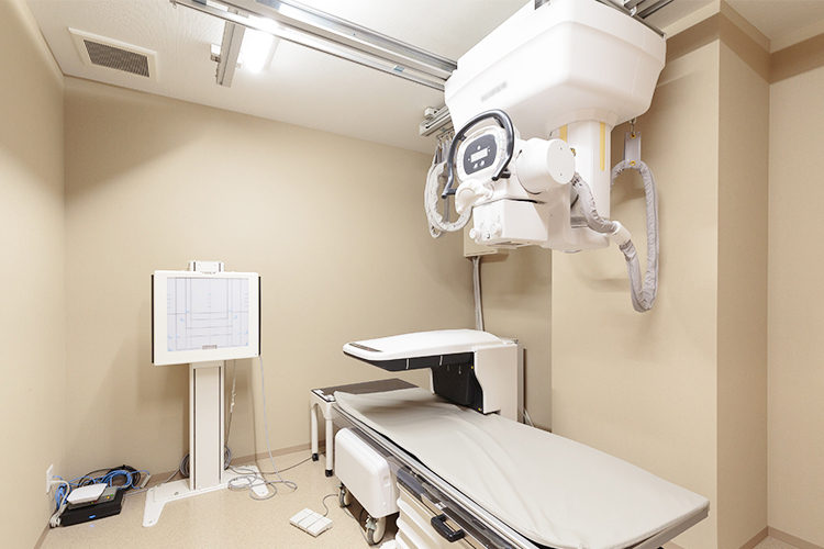 芦屋うえだ整形外科クリニック 芦屋市 疾患の早期発見のため、各種検査機器がそろう