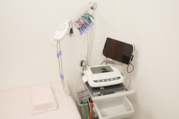 しみず内科・糖尿病・甲状腺クリニック 川崎市高津区 検査から診断、治療まで院内で完結できるよう整えられている