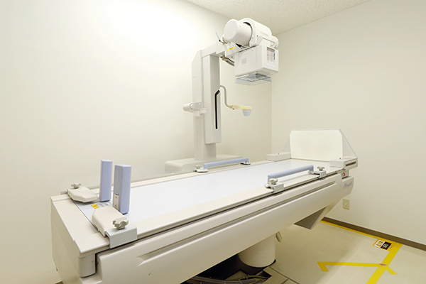 わたなべ医院 豊中市 レントゲン機器も完備。幅広い診療を行う