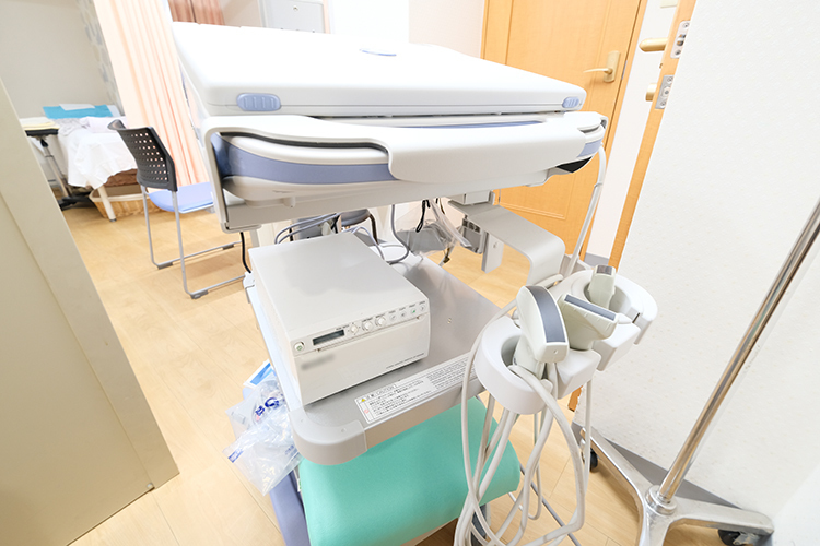 福川内科クリニック 大阪市東成区 レントゲンやエコーをはじめとした検査機器類も充実