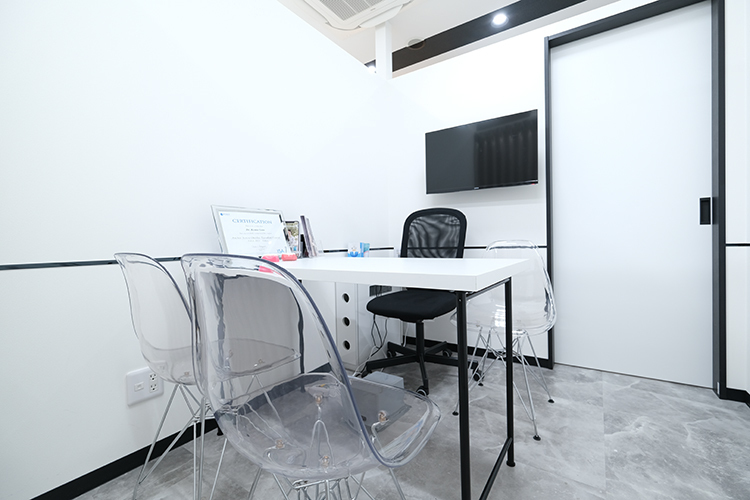 西千葉歯科・矯正歯科 千葉市中央区 患者の悩みに丁寧に寄り添い、口腔内の健康をサポート