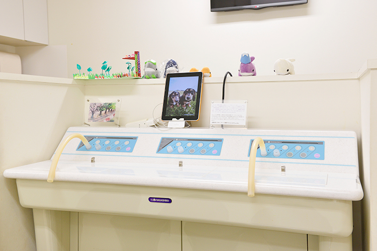 おおたかの森耳鼻科モーニングクリニック 流山市 テレビなどを見ながら受けられるネブライザーのスペース