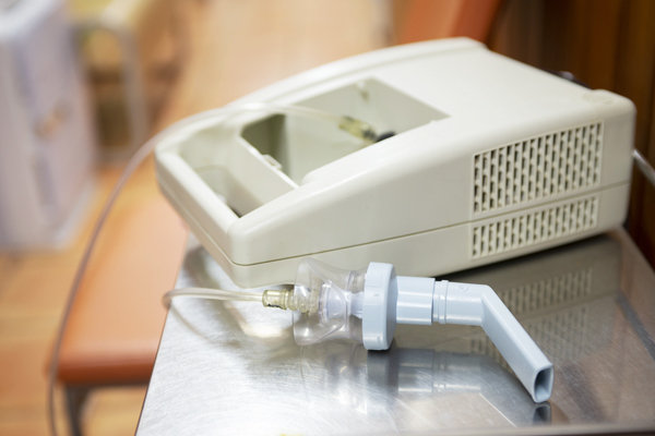 くす小児科 松山市 子どもの将来を見据え、アレルギー疾患の治療に取り組んでいる