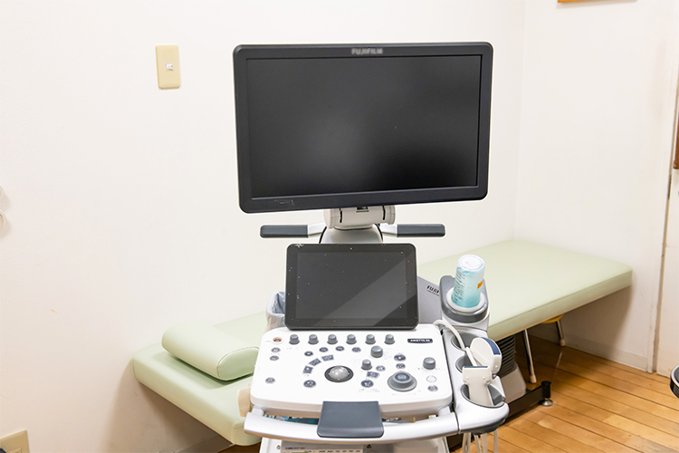 安田クリニック 大阪市旭区 エコー機器など院内検査設備が充実している