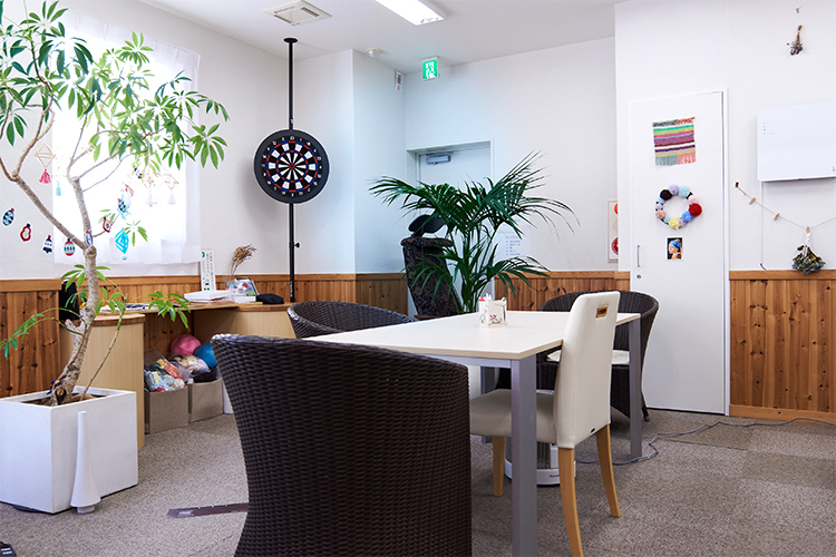 大宮駅前 ひるまこころクリニック さいたま市大宮区 精神科デイ・ショートケア「陽だまりの部屋」