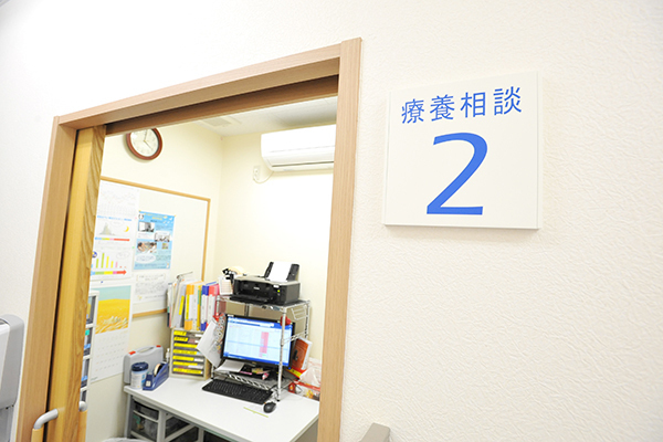 クリニックみらい国立 国立市 専門的な知識を持つスタッフがじっくりヒアリングを行う