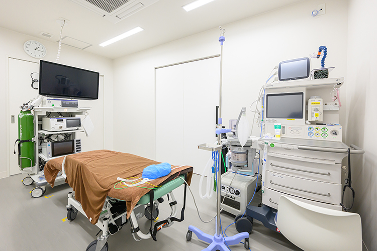 神戸日帰り外科そけいヘルニアかずクリニック 神戸市中央区 鼠径ヘルニアの日帰り手術を行う手術室