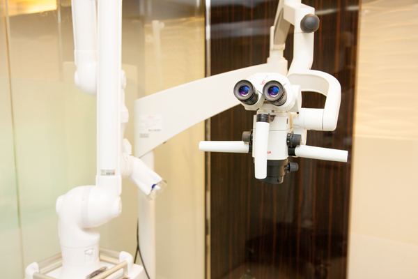 mioka四季の森歯科クリニック 横浜市港南区 歯科用マイクロスコープも備える