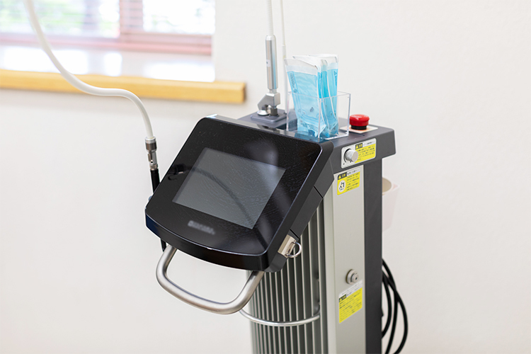 舘野歯科診療所 宇都宮市 照射時の痛みが少ないレーザー機器を導入