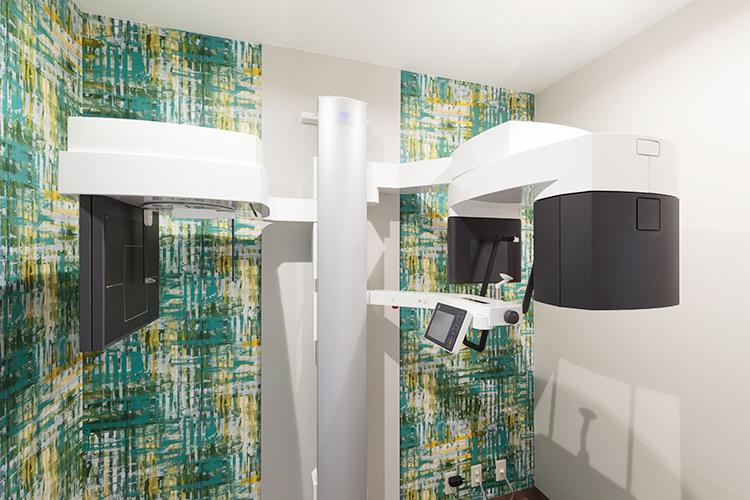 加古川駅前矯正歯科 加古川市 レントゲンで現状の確認をし、今後の治療方針を決める