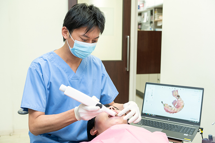 黒田クリスタル歯科 吉祥寺 武蔵野市 型採りの負担を減らすことができるよう、口腔内スキャナーを導入