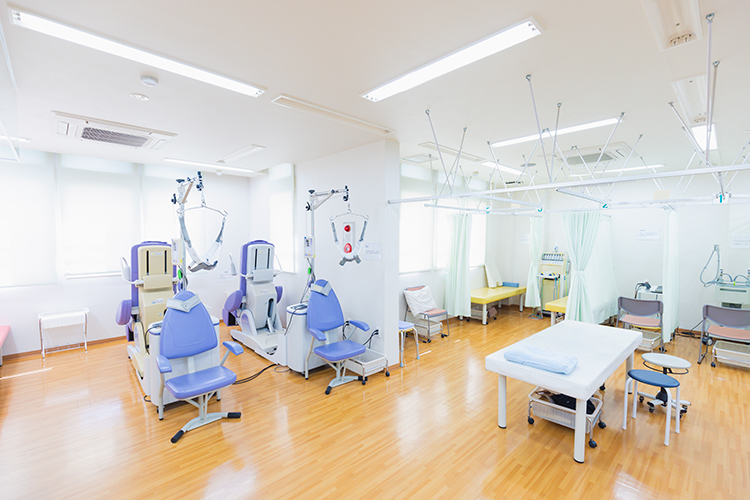 須藤整形外科クリニック 大和市 運動療法、物理療法が行えるリハビリテーション室