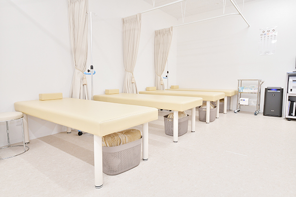 ひとら内科クリニック 高槻市 健康診断や予防接種も対応