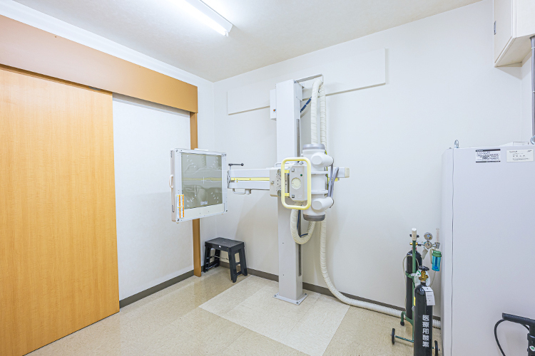 ロータスクリニック 横浜市磯子区 レントゲンをはじめ、各種検査に対応