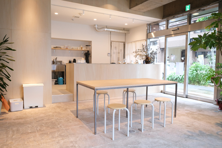 名古屋東別院ヒュッゲデンタルクリニック 名古屋市中区 併設しているシェアスペースではさまざまなポップアップを開催