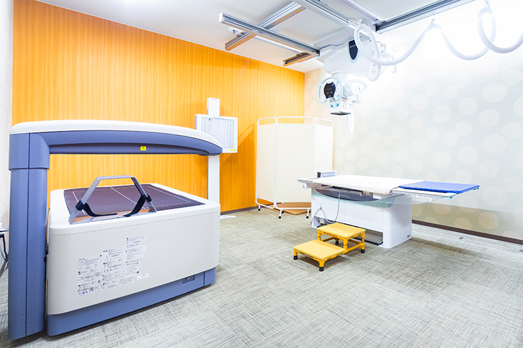 かねこ整形外科アスリートリハビリテーションクリニック 米子市 先進の検査機器を用意し、こまやかな診療を行う