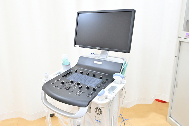 日下診療所 荒川区 各種検査機器を備え、精密な治療を提供