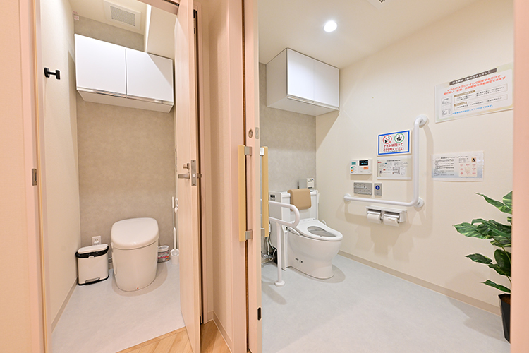 上野毛しみず腎・泌尿器科クリニック 世田谷区 院内・トイレともにバリアフリーのため、通院しやすいのも魅力