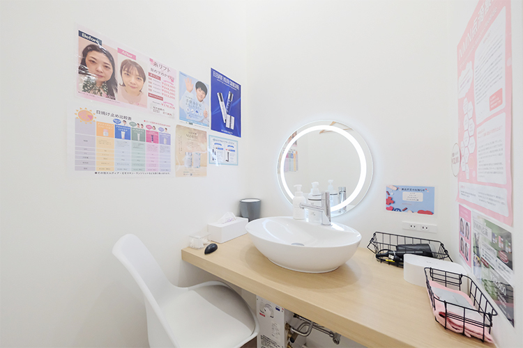 まゆりなclinic名古屋栄 名古屋市中区 パウダールームも複数完備している