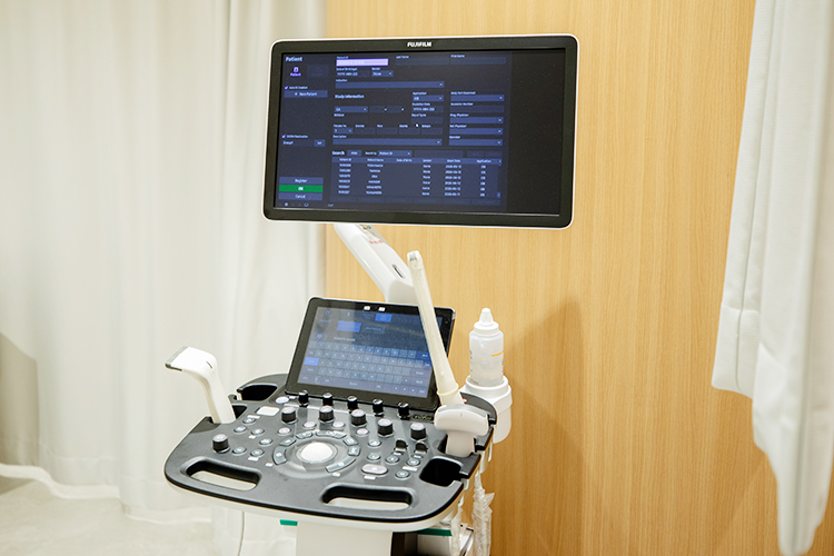 はなてん女性クリニック 大阪市鶴見区 エコー装置をはじめ検査機器が充実している