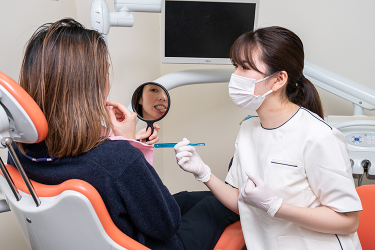 千里山田兄弟歯科 豊中市 定期健診を実施し、患者の口内の健康を守る