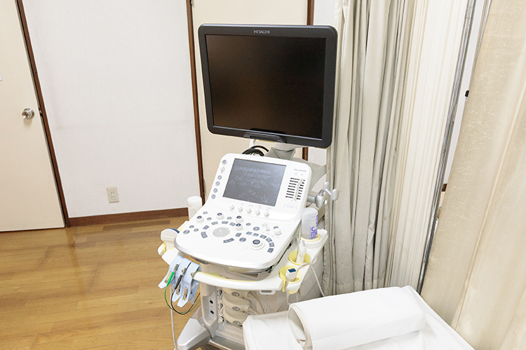 田中医院 練馬区 エコー検査の機器でわずかな病変を逃さないように診療にあたる
