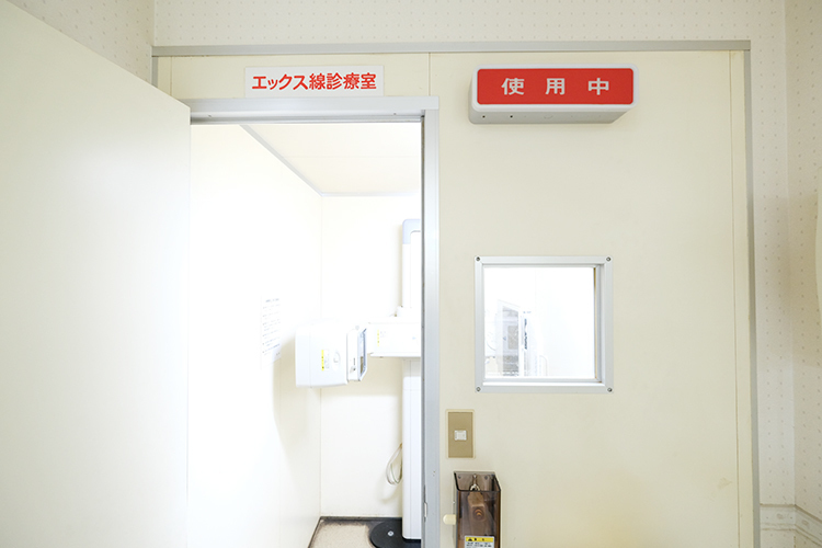 医療法人田中耳鼻咽喉科医院 飯塚市 エックス線やエコーなど、検査環境を整えている
