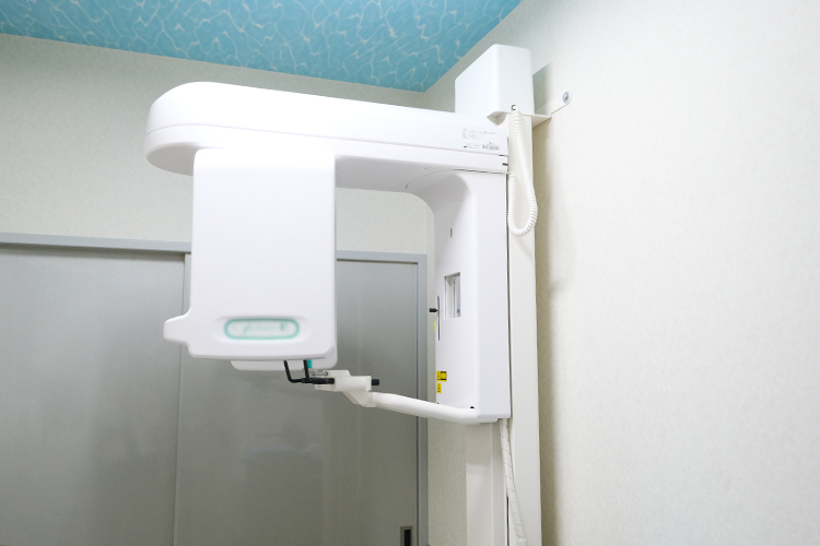 ひらつか歯科クリニック 戸田市 各種先進の機器を導入し、精密な治療につなげている