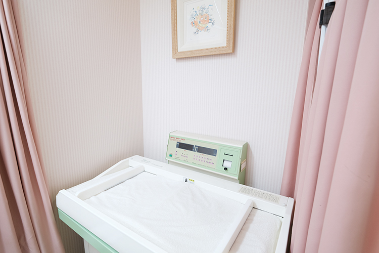 しぶいこどもクリニック 大田区 赤ちゃんを安心して診療できるよう、院内環境にも配慮