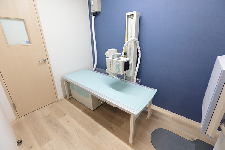 千葉四街道胃腸肛門内視鏡クリニック 四街道市 清潔感のある院内には、各種検査機器が充実している