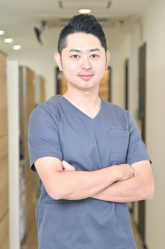 山根 茂樹副院長 マナミ歯科クリニック