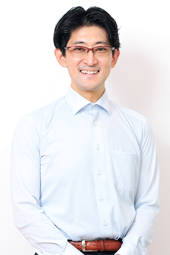 村松 英之院長 きずときずあとのクリニック豊洲院