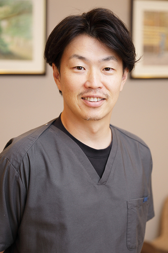 神原 佑介院長 かんばら歯科クリニック