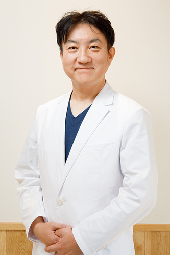 平山 泰樹院長 御影こども形成外科