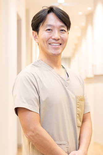 安永 敦院長 安永矯正歯科医院 福岡