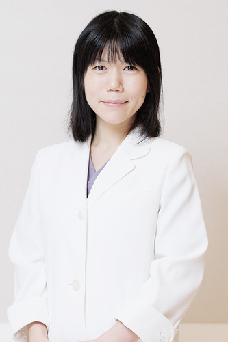 松岡 愛菜院長 東京八重洲まもりび消化器内科・内視鏡クリニック日本橋院