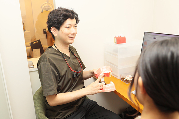 京橋 あゆみ歯科クリニック 問診と視診、精密な検査