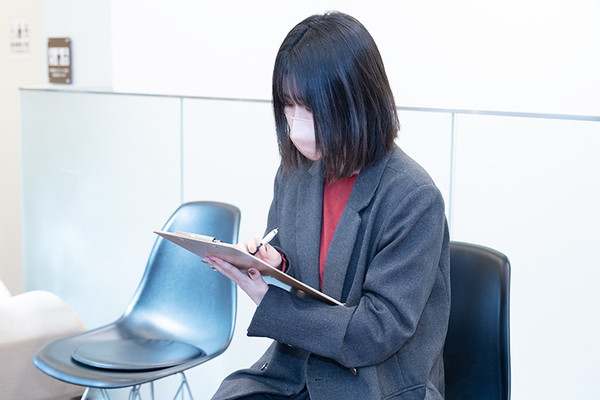 いのうえ歯科クリニック カウンセリングで説明を聞き治療を検討