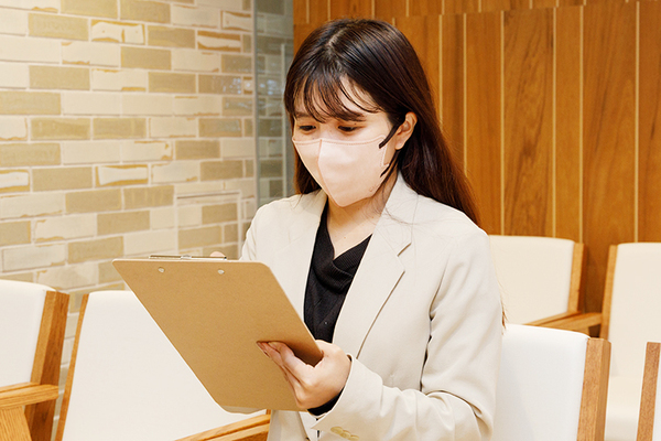 六甲なのはな眼科 問診や検診を通し、手術適用かどうかや全身状態を確認